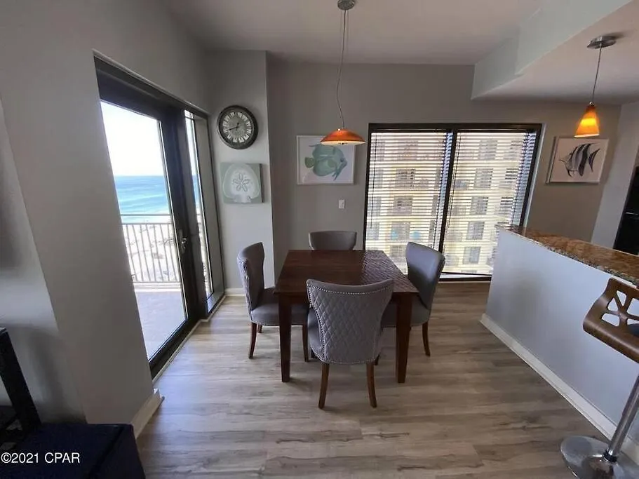 Beautiful Beach Condo - Luxury Living At Its Best Panama City Beach Apartment