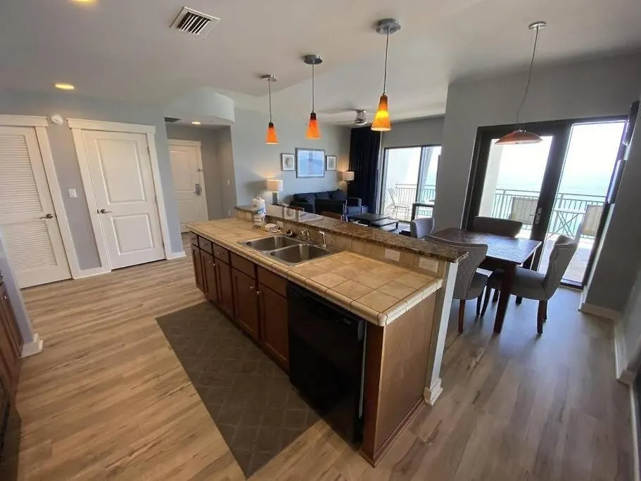 Beautiful Beach Condo - Luxury Living At Its Best Panama City Beach 0*,