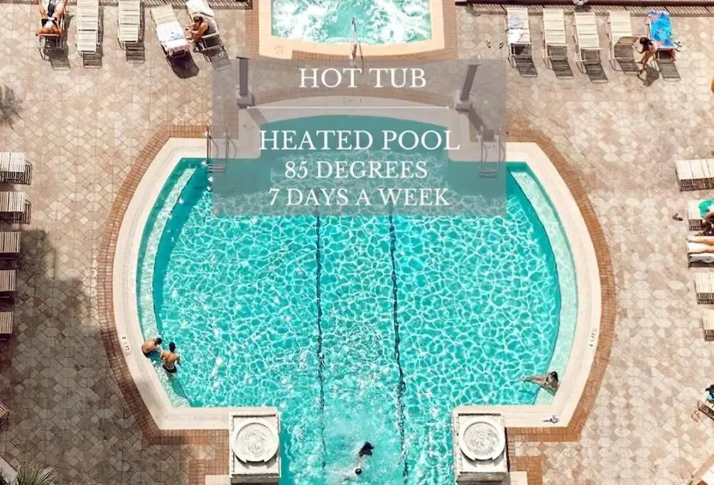 Beautiful Beach Condo - Luxury Living At Its Best Panama City Beach Apartment